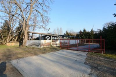 Eladó műhely Kecskemét