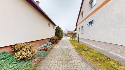 Eladó családi ház Felsőtárkány