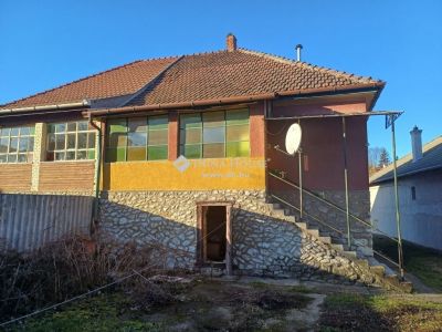 Eladó családi ház Miskolc
