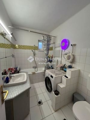 Eladó családi ház Ócsa