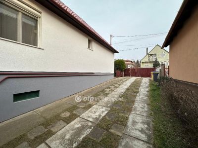 Eladó családi ház Nyíregyháza