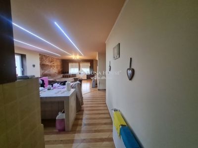 Eladó családi ház Balatonszabadi