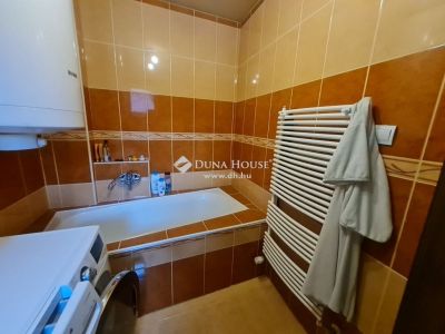 Eladó családi ház Balatonszabadi