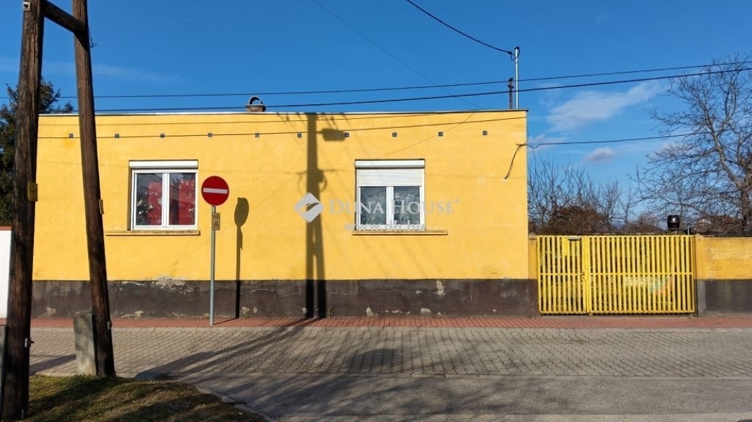 Eladó családi ház Tokod