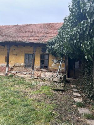 Eladó családi ház Aszód