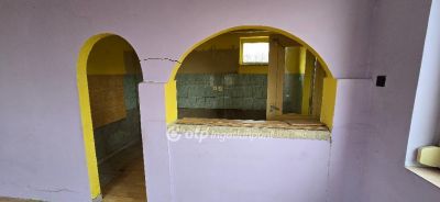 Eladó családi ház Püspökladány