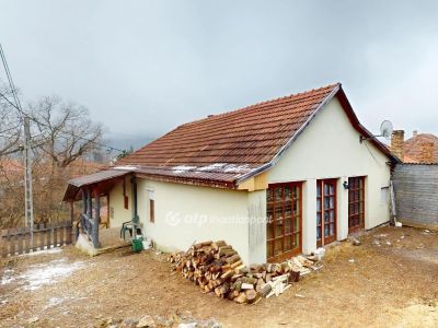 Eladó családi ház Felsőtárkány