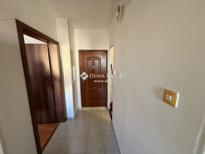 Eladó lakás Székesfehérvár