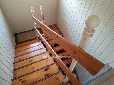 Eladó családi ház Vámospércs