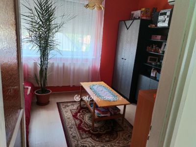 Eladó családi ház Vámospércs