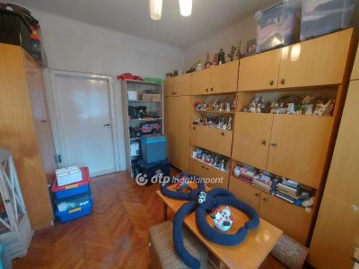 Eladó családi ház Debrecen