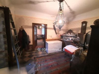 Eladó családi ház Nagykőrös