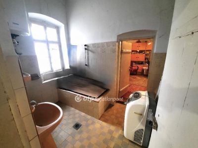 Eladó családi ház Nagykőrös