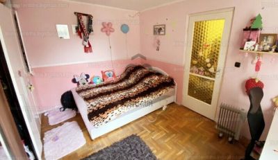 Eladó családi ház Budapest