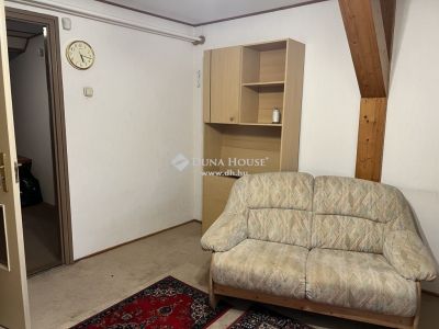 Eladó családi ház Jászberény