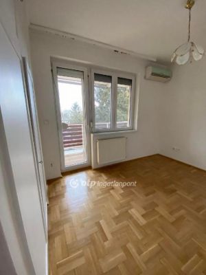 Eladó családi ház Budapest
