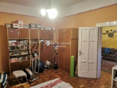 Eladó lakás Vác