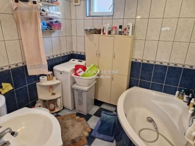 Eladó családi ház Zamárdi