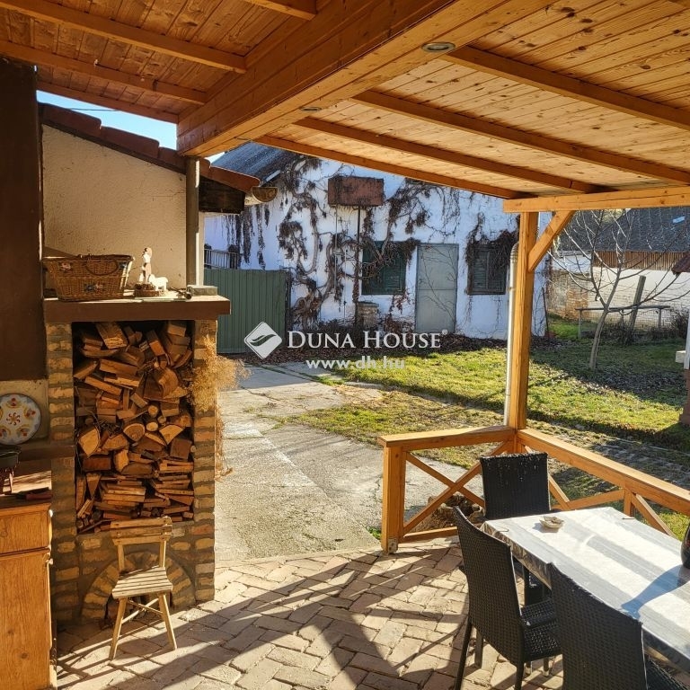 Eladó családi ház Palotabozsok