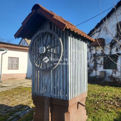 Eladó családi ház Palotabozsok