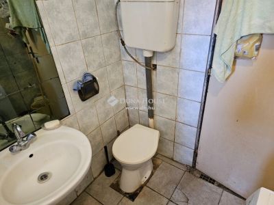 Eladó családi ház Enying