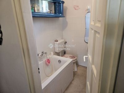 Eladó családi ház Sóskút