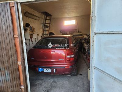 Eladó családi ház Enying