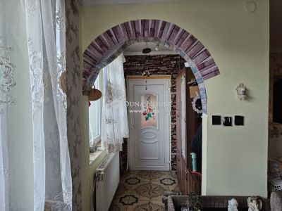 Eladó családi ház Enying