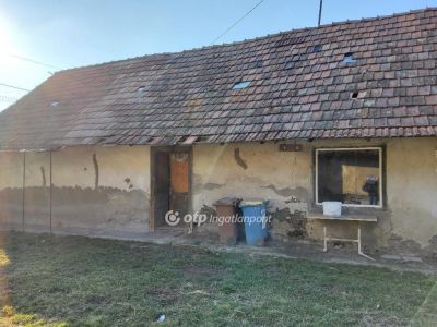 Eladó családi ház Hatvan