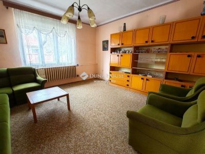 Eladó családi ház Békéscsaba