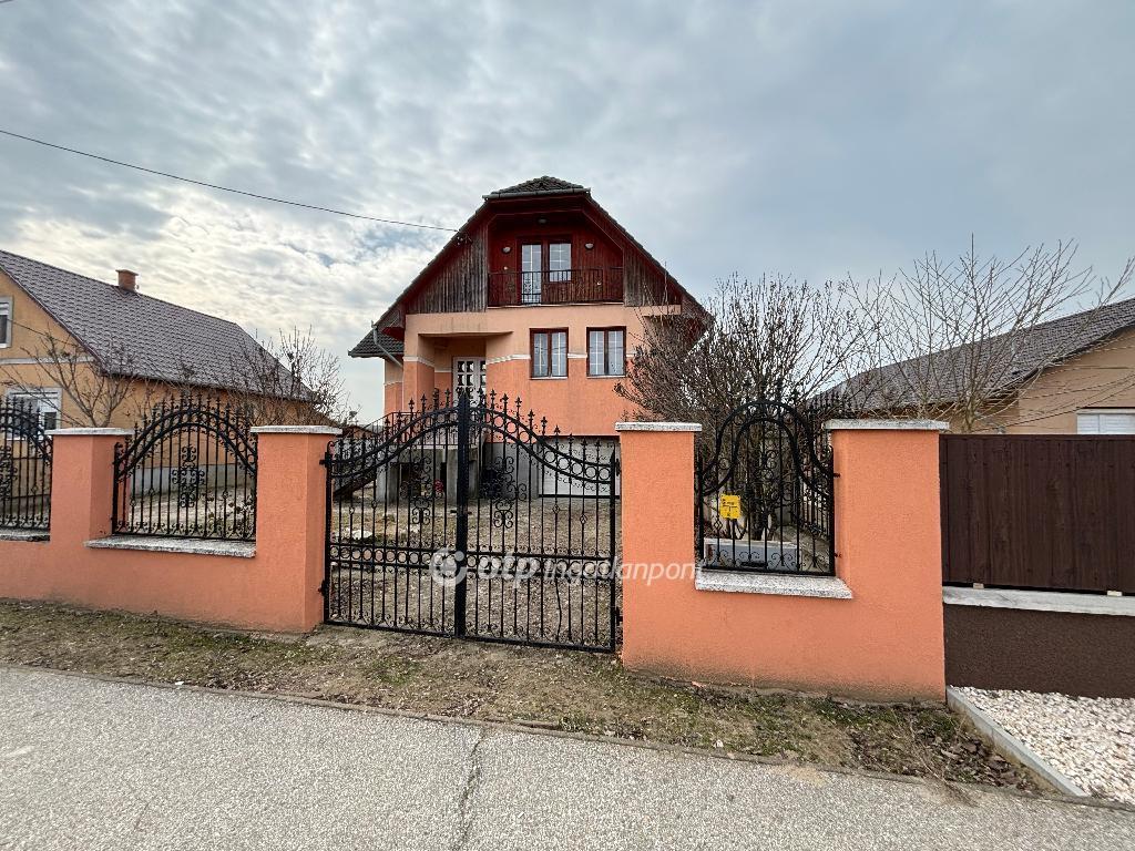 Eladó családi ház Kisvárda