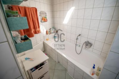 Eladó családi ház Budapest