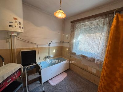 Eladó családi ház Tiszafüred