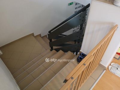 Eladó lakás Gyöngyös