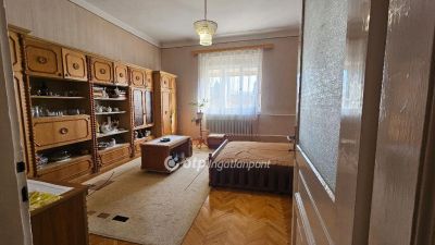Eladó családi ház Mezőkövesd