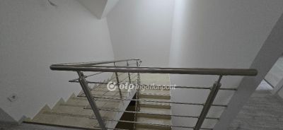 Eladó családi ház Debrecen