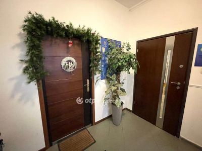 Eladó családi ház Debrecen