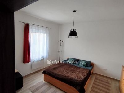Eladó családi ház Debrecen