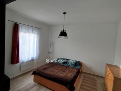 Eladó családi ház Debrecen