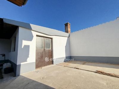 Eladó családi ház Debrecen