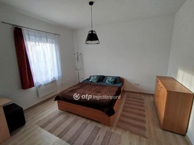 Eladó családi ház Debrecen