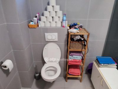 Eladó ikerház Győr