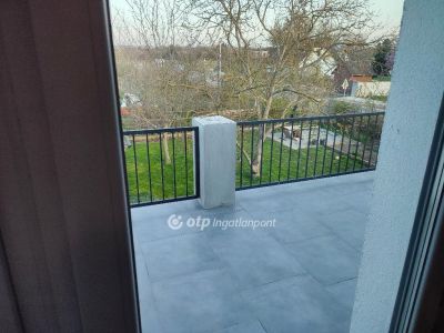 Eladó ikerház Győr
