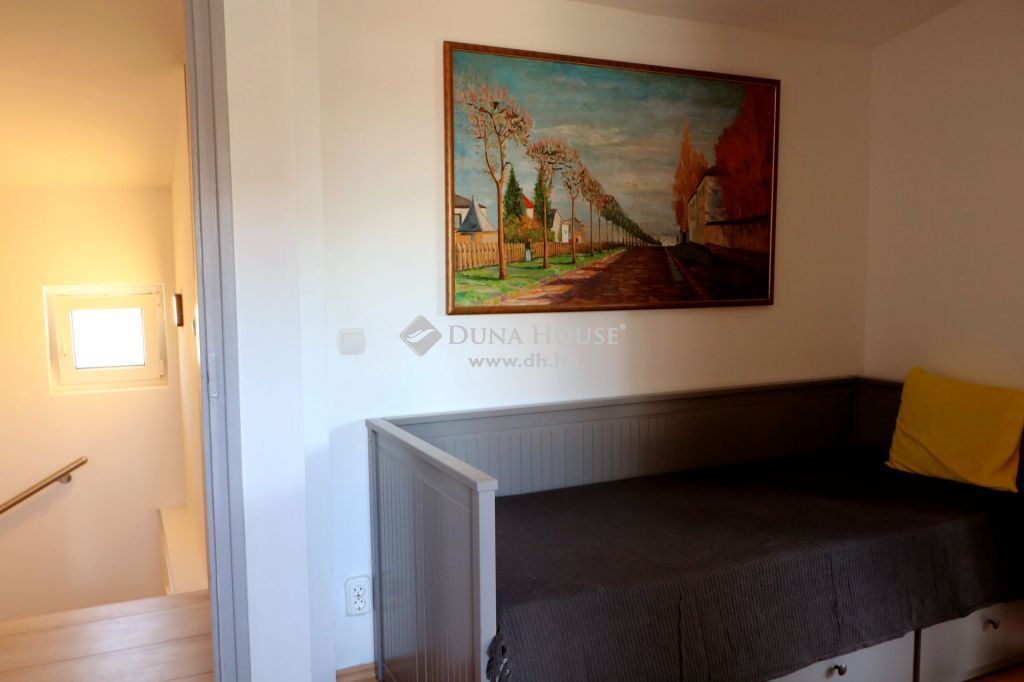 Eladó családi ház Siófok
