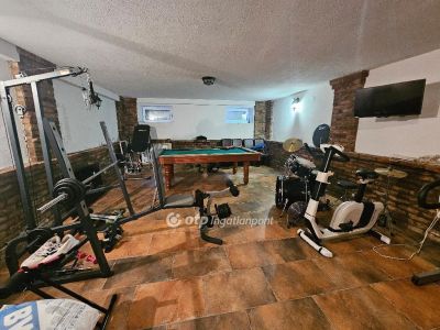 Eladó családi ház Nyíregyháza