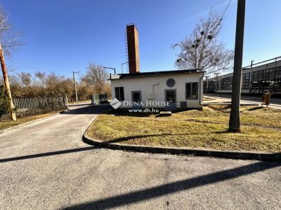 Kiadó utcai bejáratú üzlethelység Zalaegerszeg