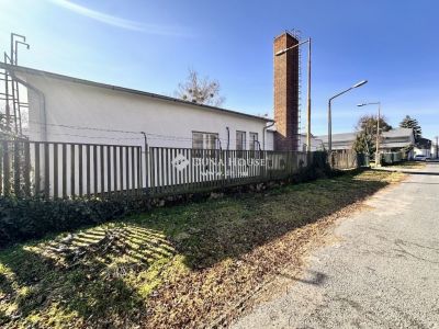 Kiadó utcai bejáratú üzlethelység Zalaegerszeg