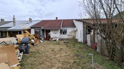 Eladó sorház Beloiannisz