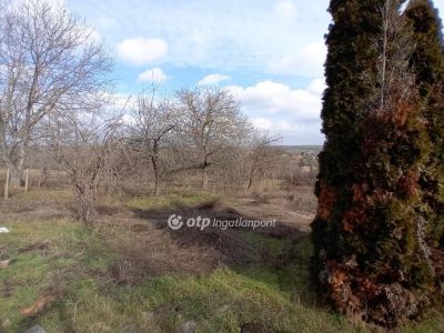 Eladó családi ház Ecséd