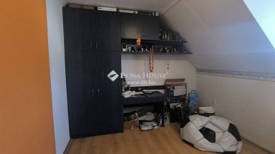 Eladó családi ház Bár
